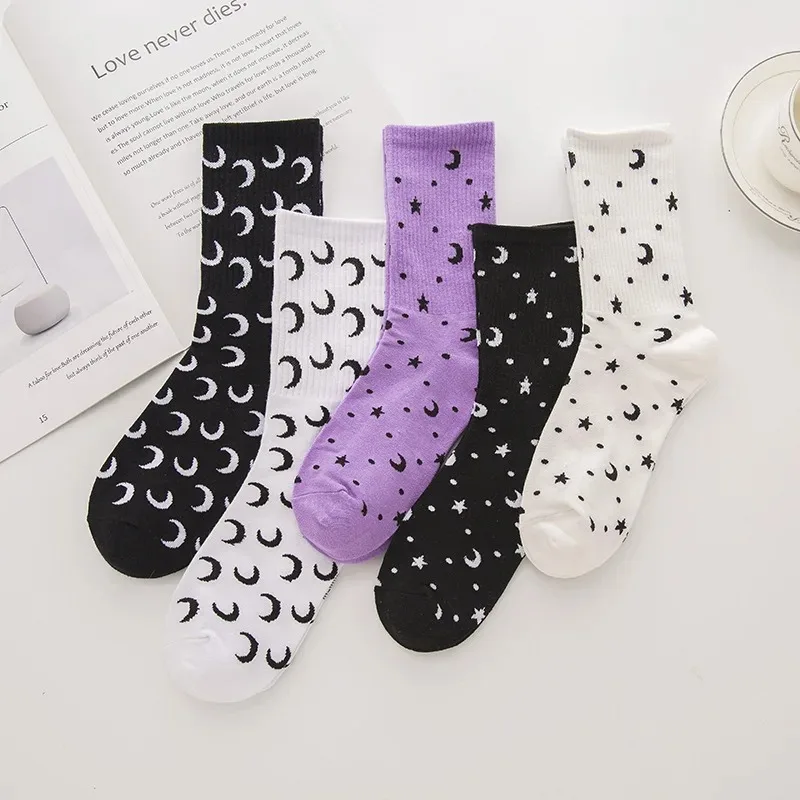 

5Pairs Kawaii Cute Harajuku Moon Star Starry Sky Funny Gifts for Women Cotton Socks Casual Japanese Happy Print Crew Women Socks