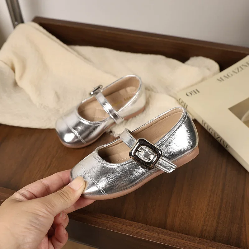Little Girls' Flat Shoes Simple Patchwork Children's Leather Shoes Solid Color Causal Kids Fashion Soft Bottom Versatile girls shoes girls flats