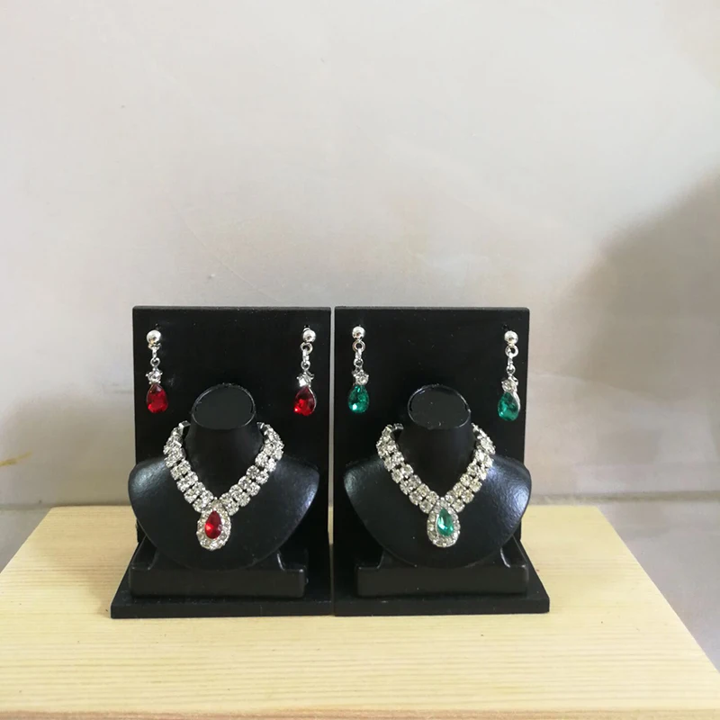 1:6 Doll Mini Jewelry Earring Necklace Set (including Display Rack) Model for Doll Decorative Toys, Doll Gift Accessories
