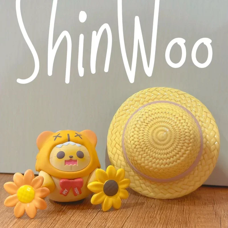 

Teddy ShinWoo Ghost Bear Call Me Teddy Baby Figure Toy Ginger Color Doll Relax Toy Collector Cute Kawai Decorations