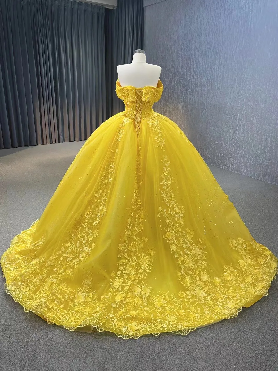 slim fit dress slacks 2025 Yellow Lace Quinceanera Dresses Applique Off Shoulder Sweet 16 Dress Yellow / US6 main image 1
