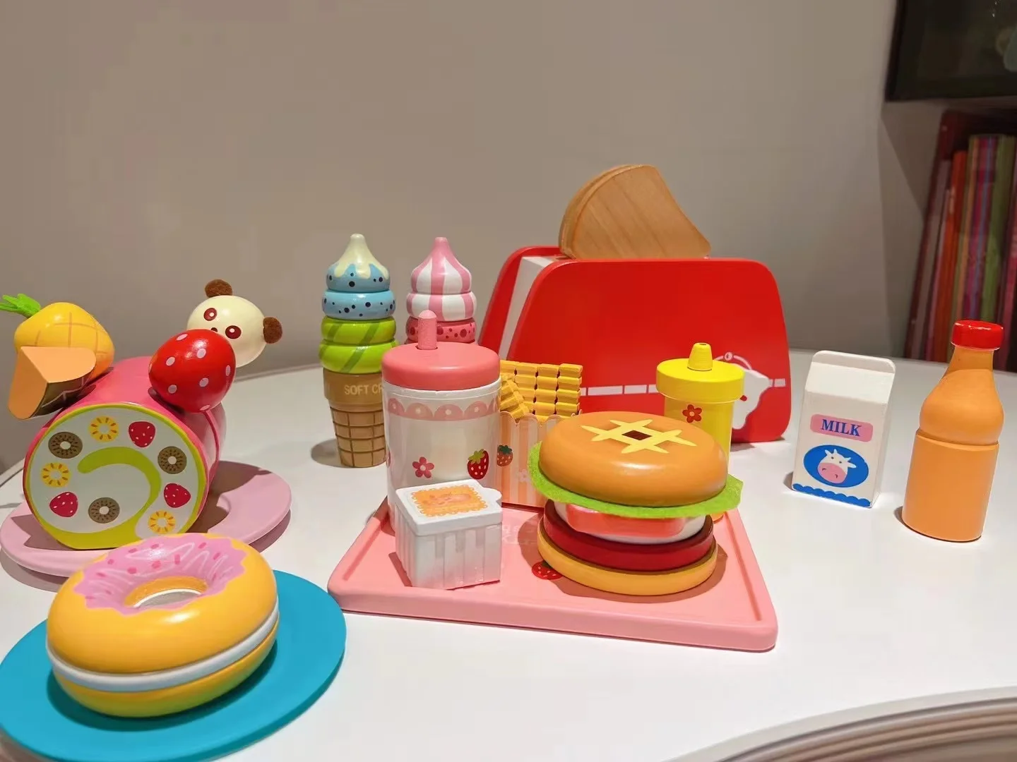 1pc Breakfast Simulation Food Toys Pretend Play Game Donut Hamburger Hot Dot Wood Toys for Kids House Play Early Learning Educ 6