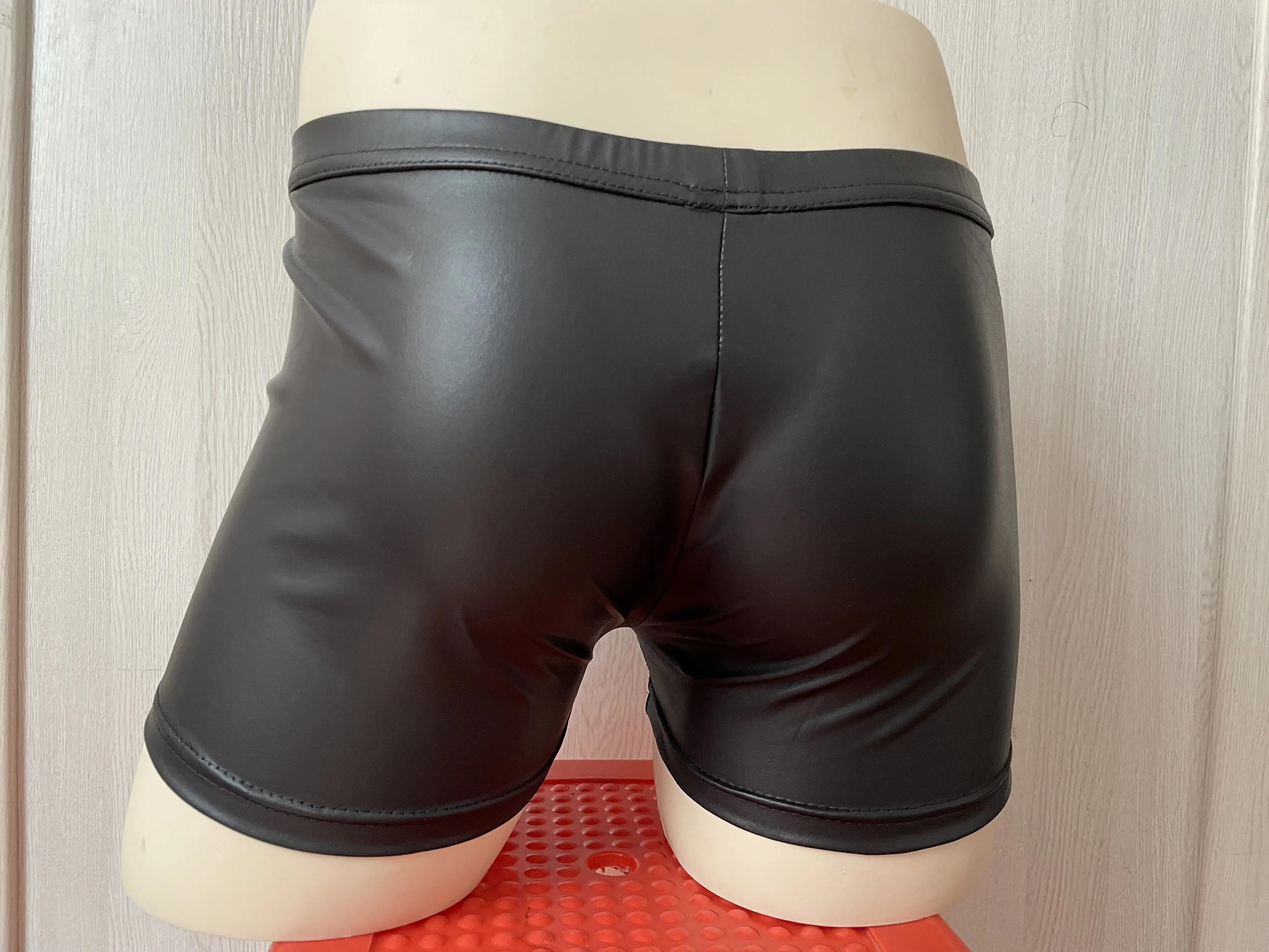 Plus Size Elastic Waist Sexy Men Boxer DS Thongs Gay Underwear Wet Look Faux Leather Penis Sheath Panties Men Underwear