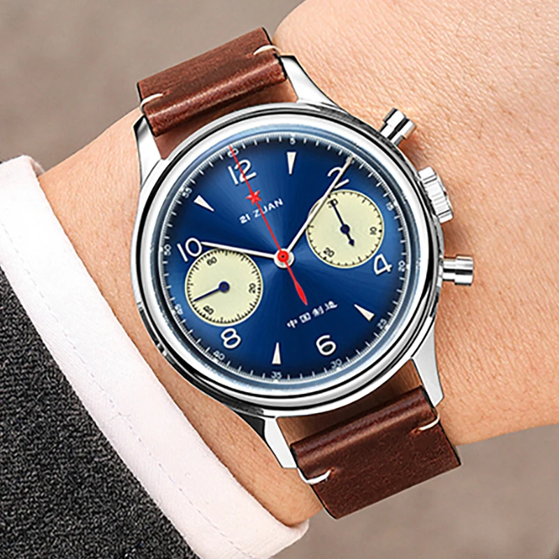 RED STAR Vintage Mens Chronograph Hand Winding Watch 1963