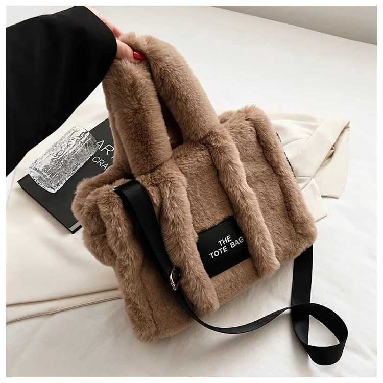 

Cross border foreign trade autumn and winter new imitation rabbit hair handbag large tote bag Korean version crossbody bag