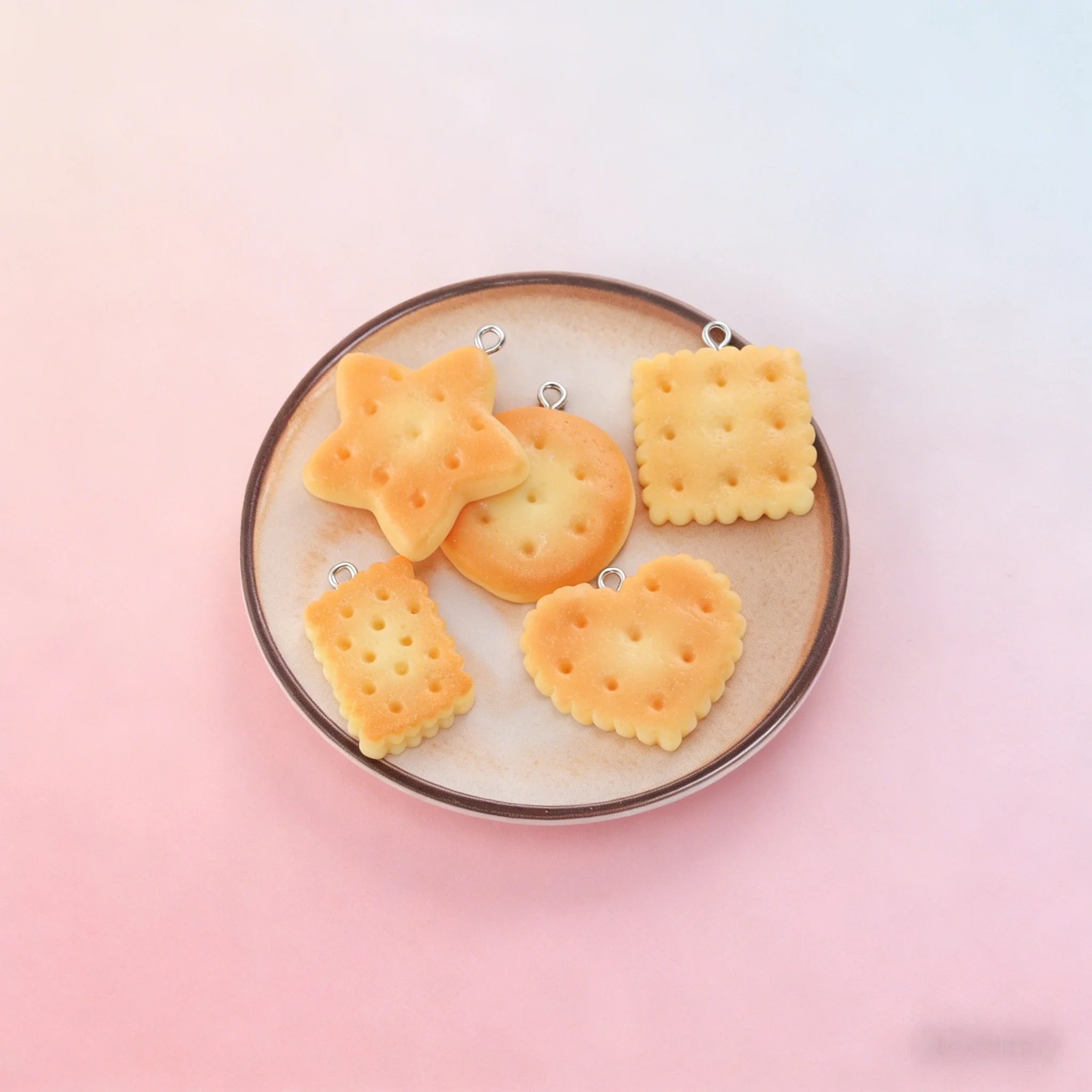10PCs 수지 버터 비스킷 쿠키 쥬얼리 만들기 용품을위한 음식 펜던트 참 Diy 목걸이 키 체인 결과 용품