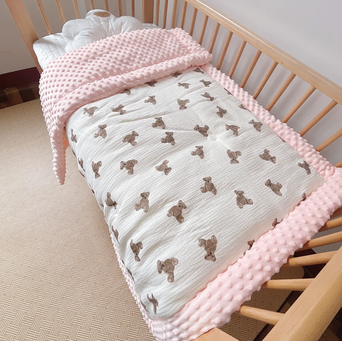 Yuan frost baby Korean bear bean fleece children's quilt autumn and winter baby quilt kindergarten four seasons gauze