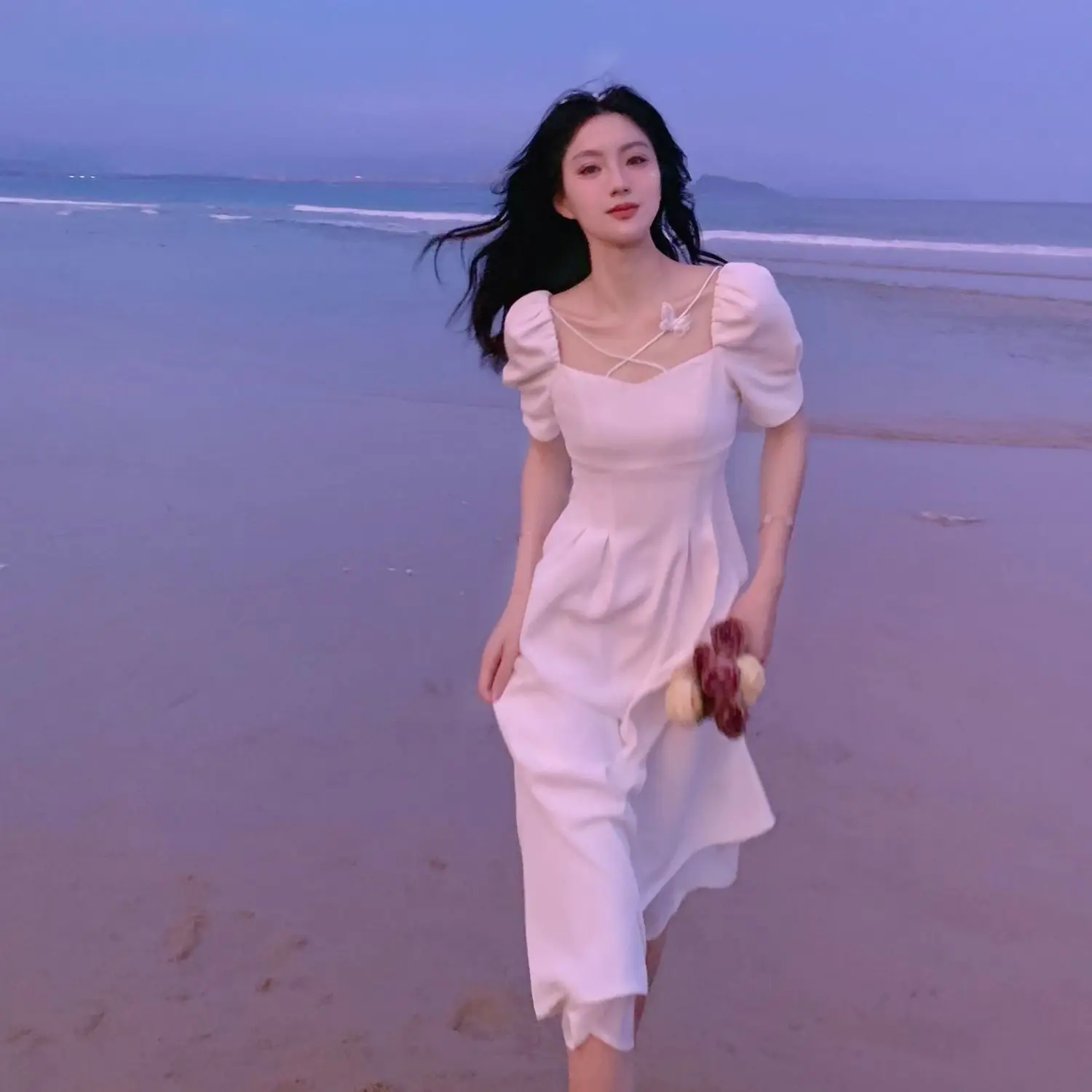 

Summer French Square Collar Fairy Style Dress Bubble Sleeves White Dress Sweet Elegant Mid-Length Dress First Love Style Dress
