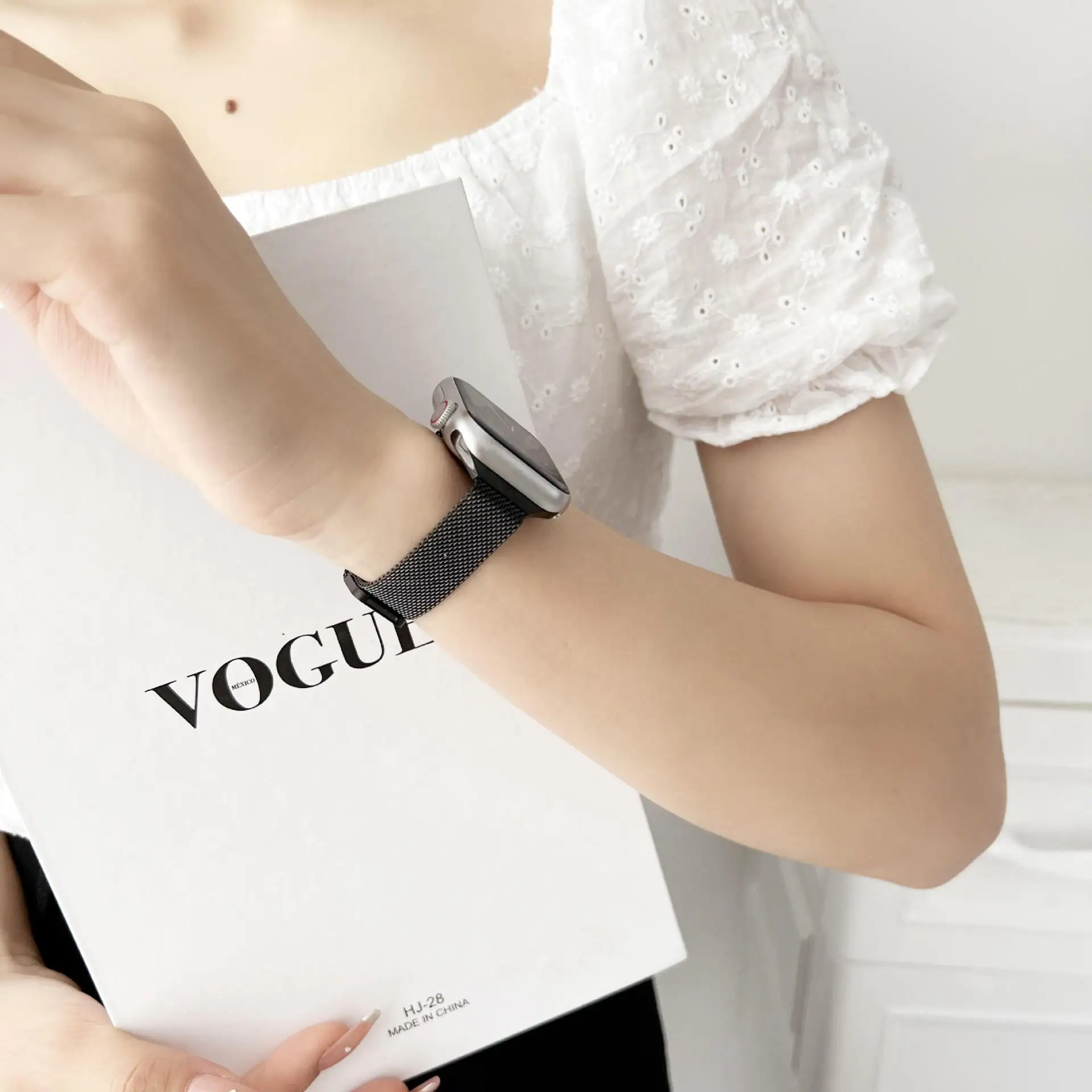 Metallic Milanese Small Waist Watchband