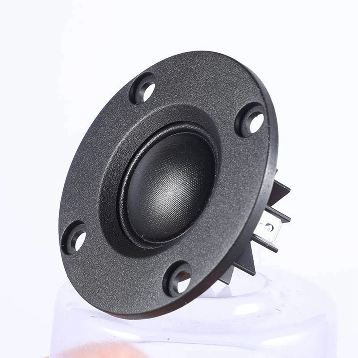 2Pcs 6&Omega; 30W Black Silk Film Soft Dome Tweeter Speaker Unit