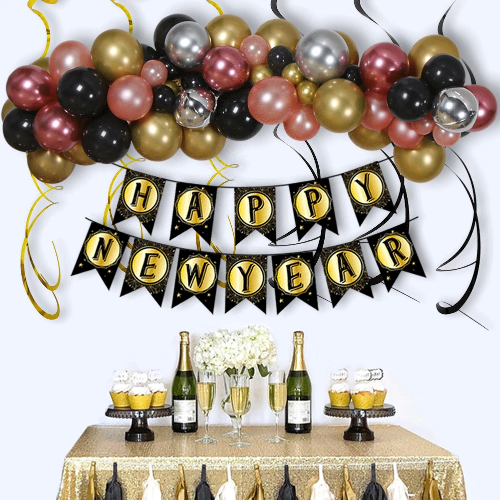 

Новогодние воздушные шары с надписью "Happy New Year"
