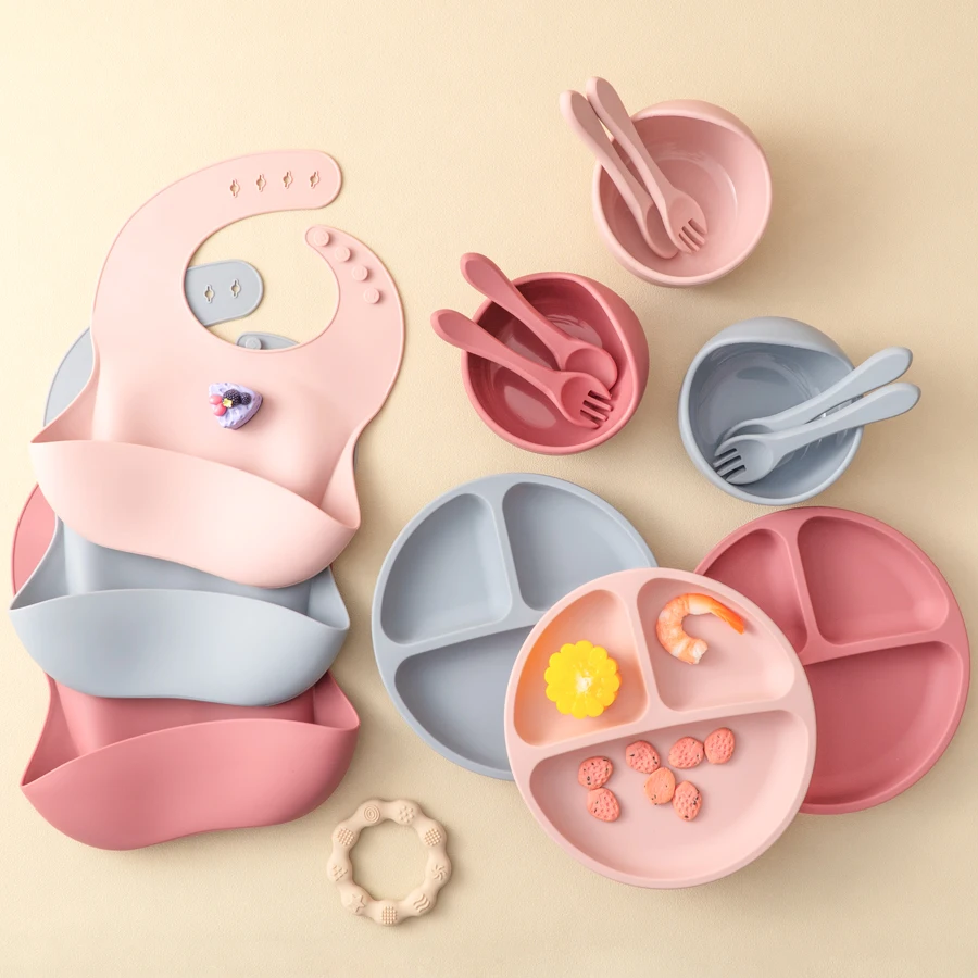 5Pcs Baby Silicone Feeding Set Round Dining Plate Sucker Bowl Dishes For Kids Waterproof Bib Children's Tableware Straw Cup 2