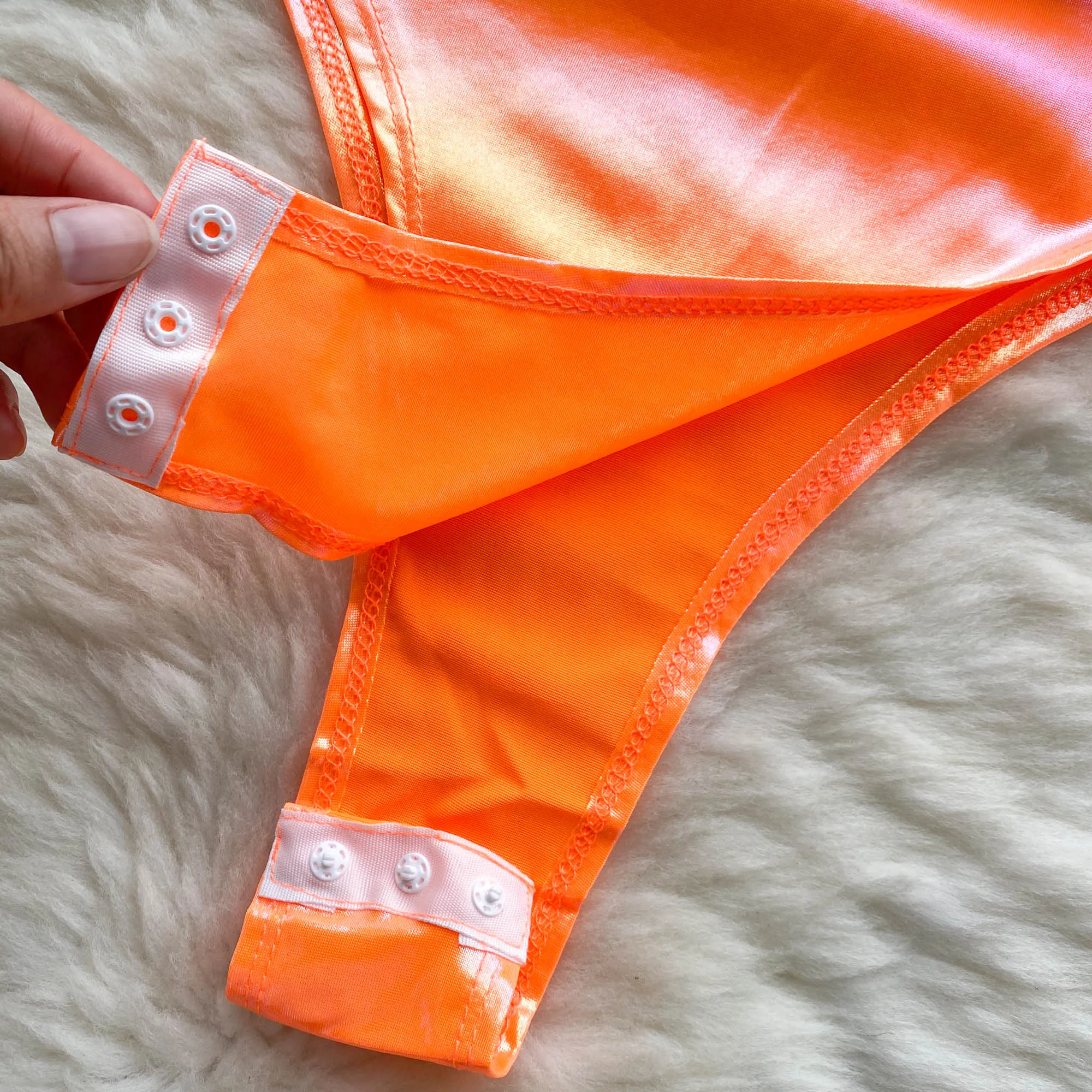 Summer Trend One Shoulder Slash Neck Women's Swimsuit Slim Sexy Bright Leather Beach Party Wear Playsuit Open Crotch Swimwear