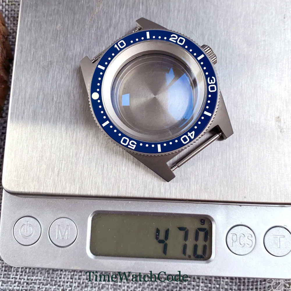 Titanium Watch Case with Anti-allergy AR Domed Sapphire Crystal and 30ATM Waterproofing