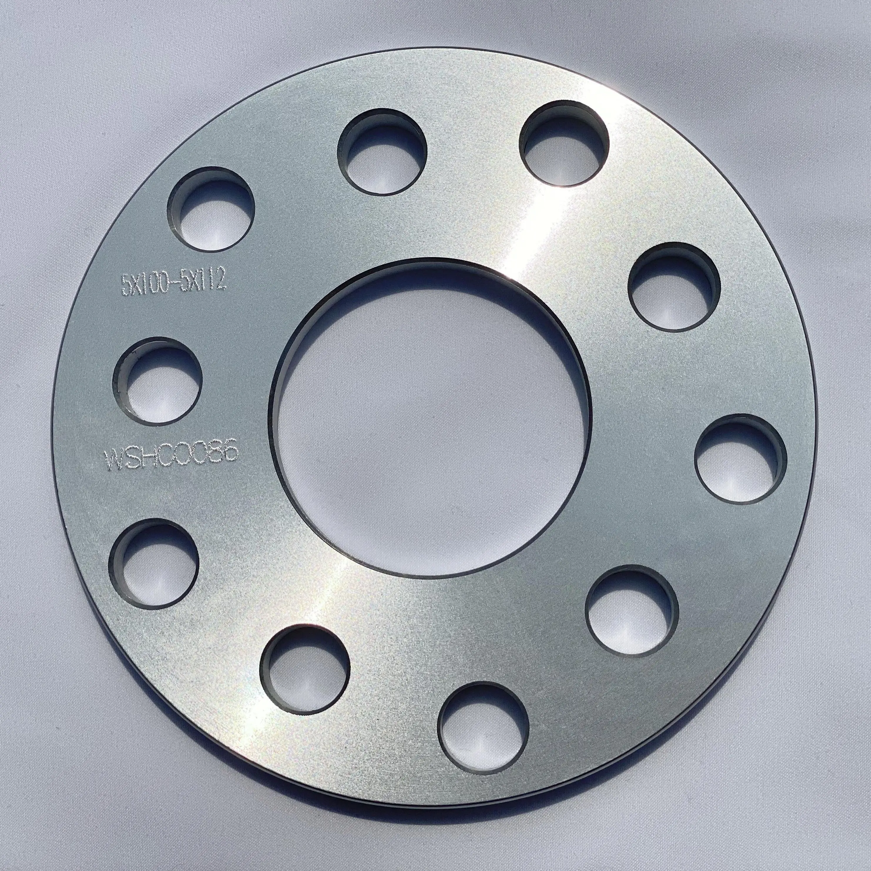 2pcs 10mm Wheel Spacer Adapters PCD 5x100 / 5x112 Center Bore 57.1mm Suit for Volkswagen Universal Series Car