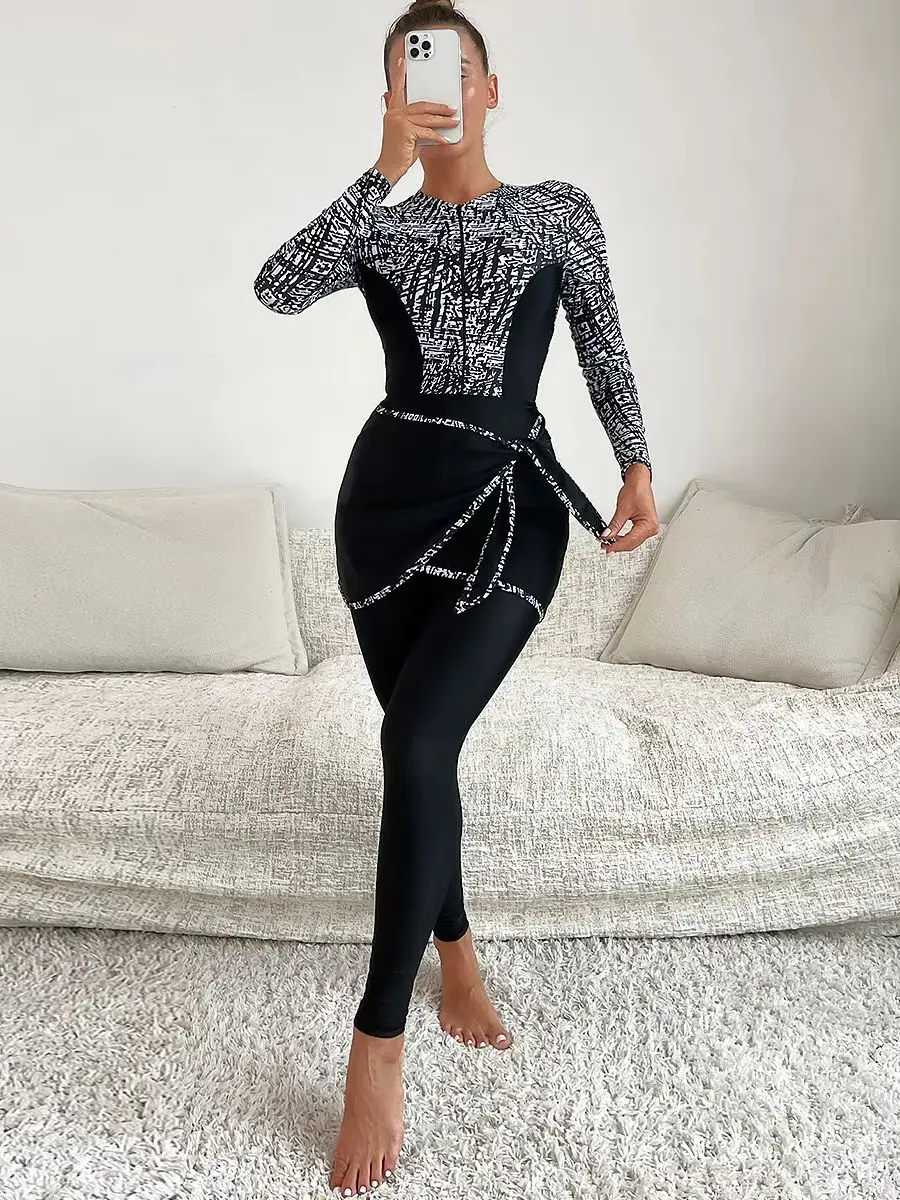 Trendy 3PCS burkini set with high sun protection and stylish design