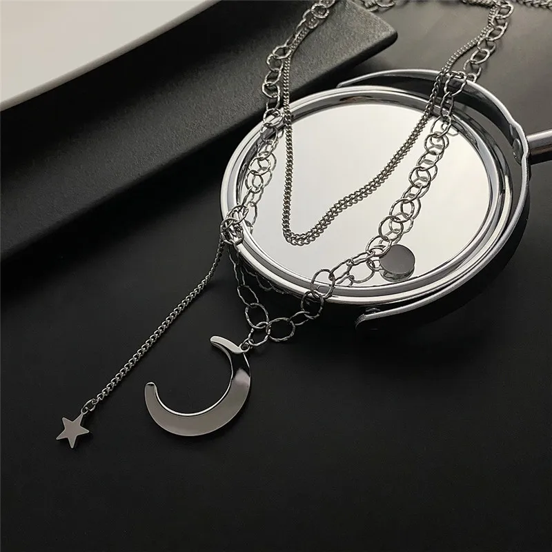 

Titanium Steel Trend Star Moon Heart Pendant Necklace Women Light Luxury Simple Party Jewelry