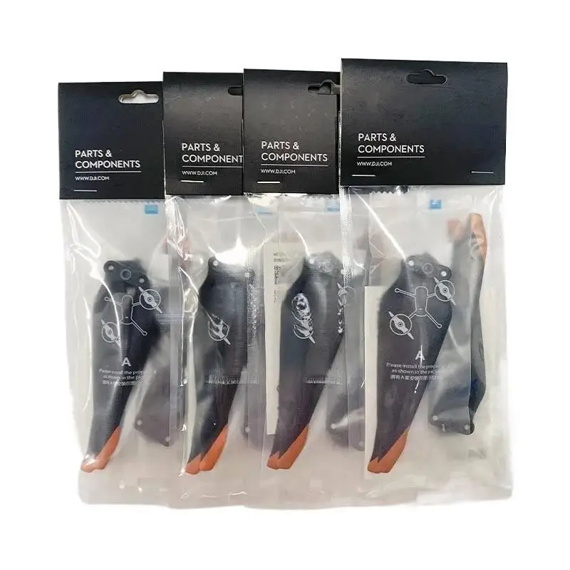 Lot d'une hélice DJI Mavic 3T/3E, pales robustes pour charges lourdes et environnements difficiles, posée sur fond blanc.