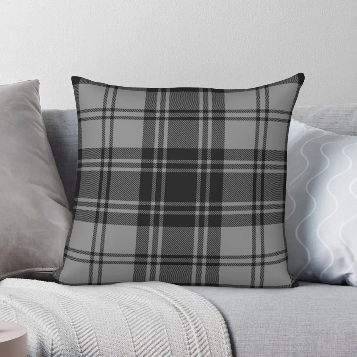 

Douglas Vestiarium Scoticum Clan Tartan Square Pillowcase Polyester Linen Velvet Creative Zip Decor Sofa Cushion Cover