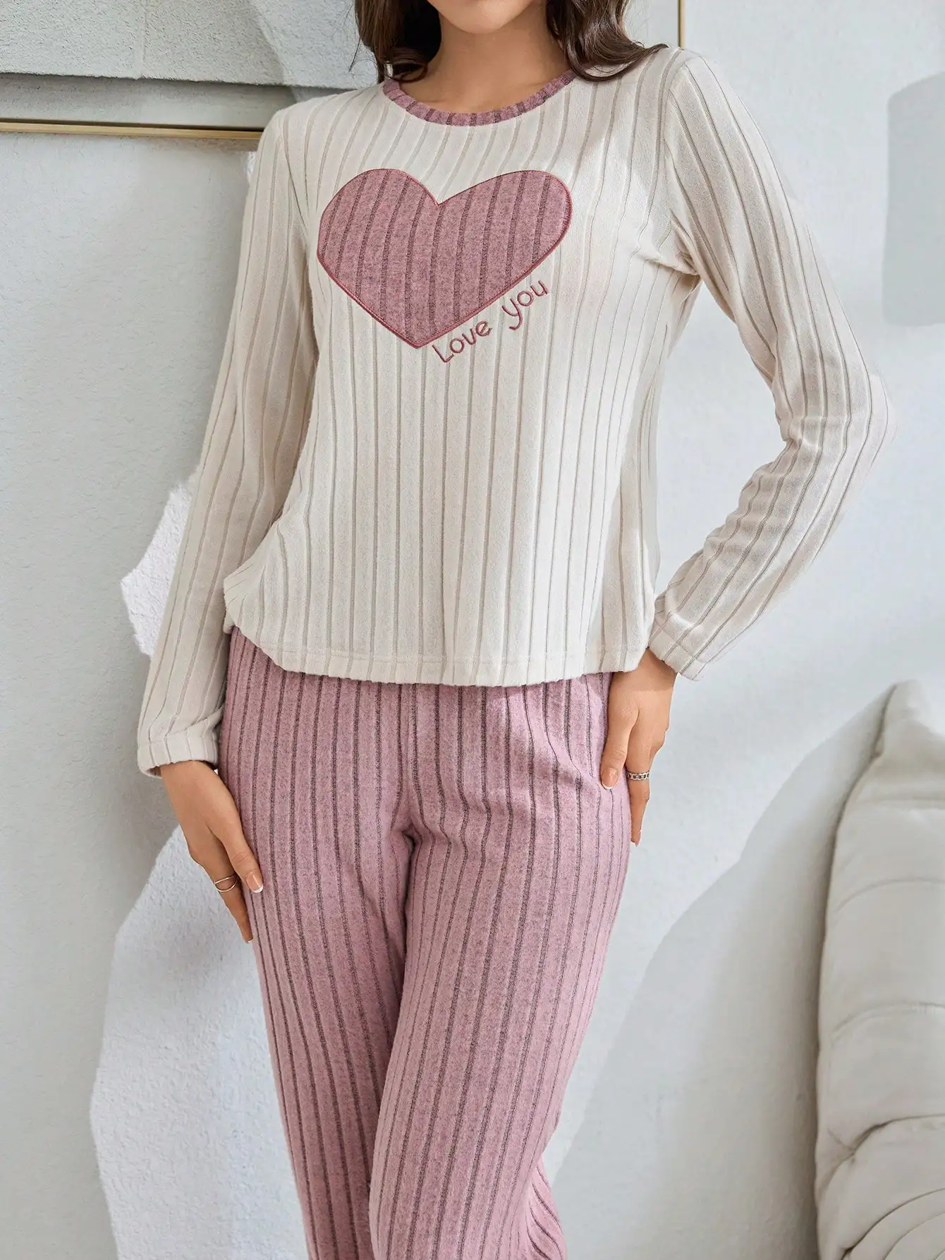 2pcs Plush Heart Embroidered Lounge Set for Women, Cozy Autumn Winter Pajama Pants & Top
