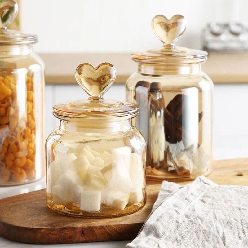 Heart-shaped Glass Storage Jar Sealed Tea Cans Home Large-capacity Candy Nut Coffee Bean Storage Jar Kitchen Container