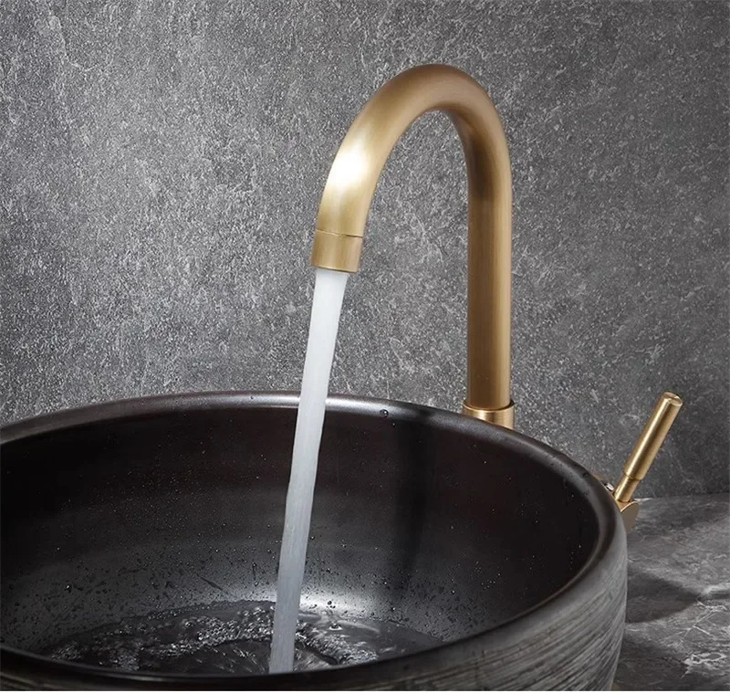 Description Picture 2 of itemAntique Kitchen Faucet 360 Swivel Rotating Sink Mixer Tap Brass Sink Copper Hot And cold