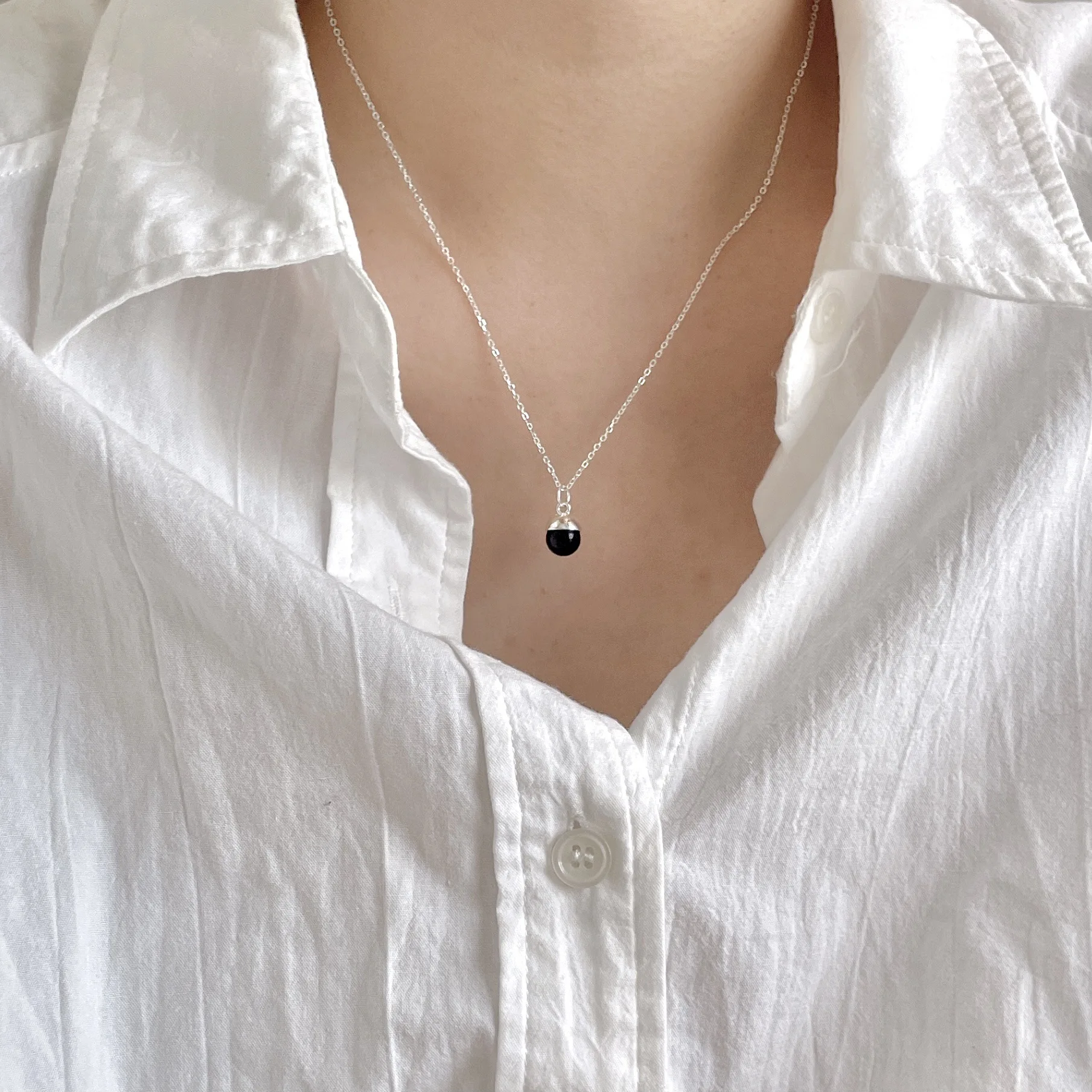 完売品！【eL+1】stone long necklace ブラック おねさん eL+1】stone long necklace シルバー おねさん - メルカリ