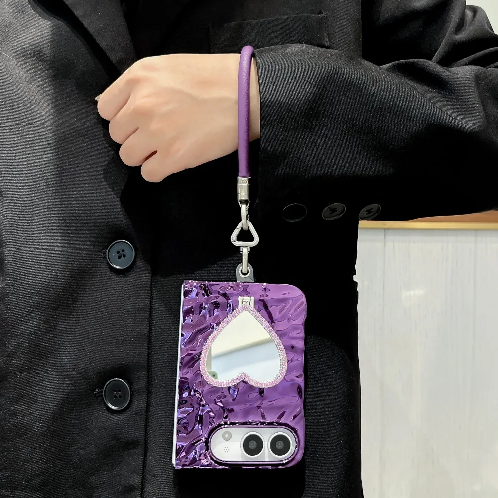 Elegant Heart Mirror Diamond Stand Case with Lanyard - Shockproof and Durable Cover