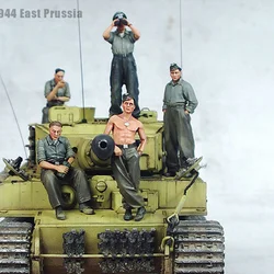 Poupée en résine moulée à l'échelle 1/35, modèle de poupée WWII, Kit d'assemblage (5 personnes) sans réservoir de carburant, non peinte, livraison gratuite 