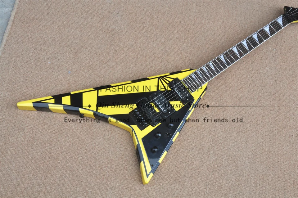 エレキギター V型 ブラック/イエロー エレキギター V型 ブラック/イエロー Flying V | Gibson Japan