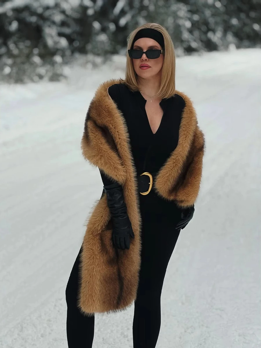 LIMO Thick Fluffy Faux Fox Fur Scarf Large Plush Fur Wrap Winter Warm Shawl with Pockets