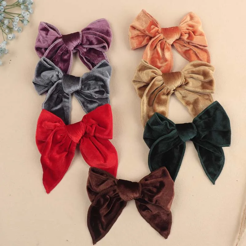 

Solid Color Velvet Bow Hair Clips For Baby Girls Kids Velvet Fabric Bowknot Barrettes Hairpins Headwear Winter Hair Accessories