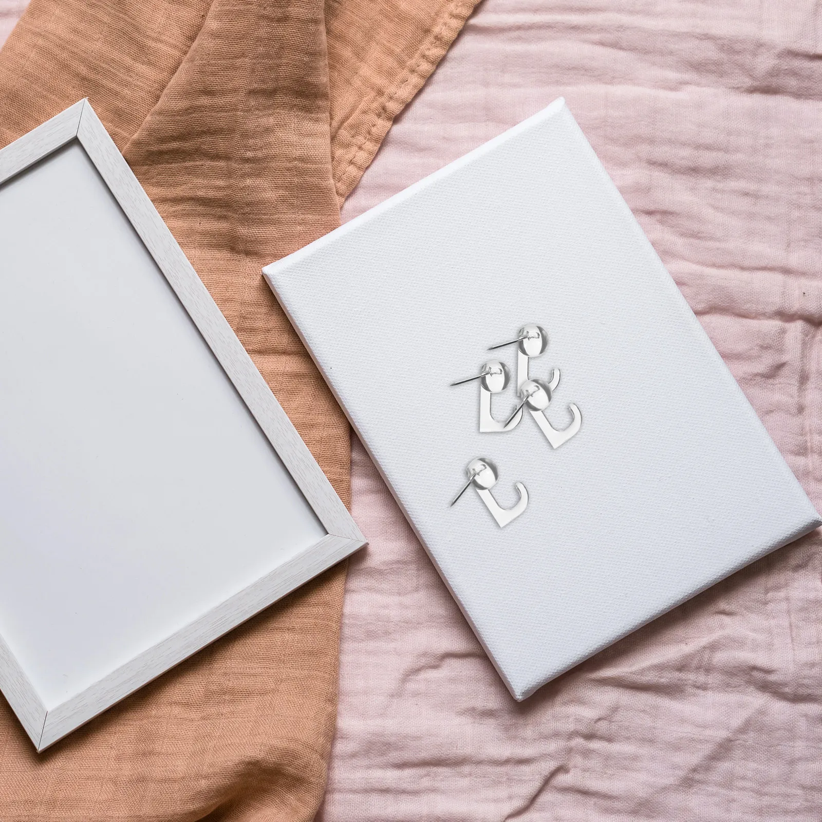 50개 스틸 푸시핀 훅, 벽 코르크보드 게시판 걸이용 장식 그림 걸이용 고하중 헤비듀티 압정, 벽핀