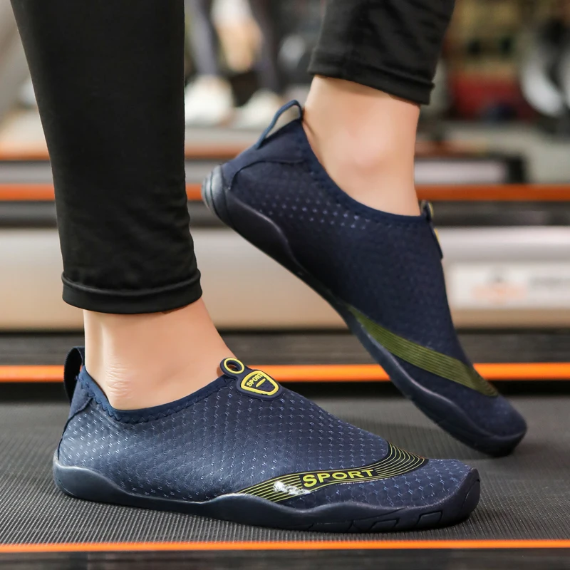 أحذية مائية رياضية حافي القدمين للرجال والنساء ، أ...