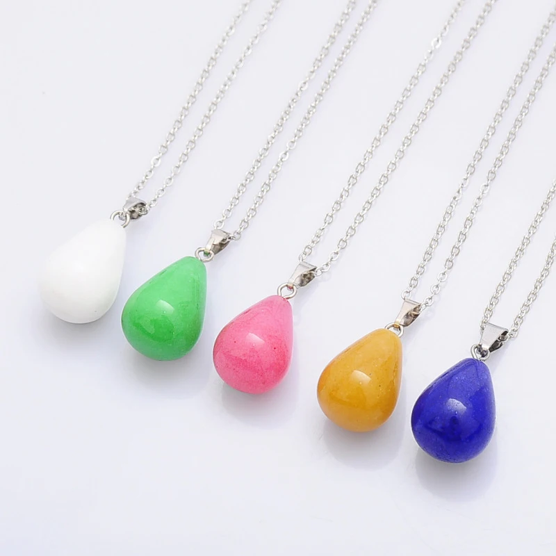 European And American Jewelry Natural Stone Crystal Necklace Women Agate Drop Pendant Clavicle Necklace Oval Jade Small Pendant