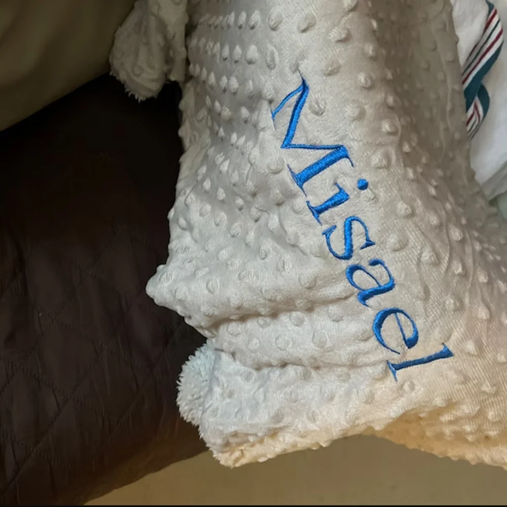 

Newborn Baby Shower Gift Toddler Stroller Blanket Personalized Name Soft Cotton Blanket Solid Color Embroidery Name Kids Blanket