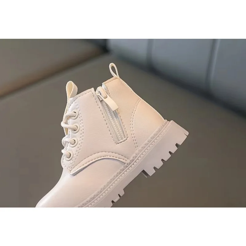 가을 겨울 플러스 벨벳 따뜻한 어린이 발목 부츠 소녀 소년 패션 가죽 부츠 부드러운 바닥 미끄럼 방지 어린이 운동화