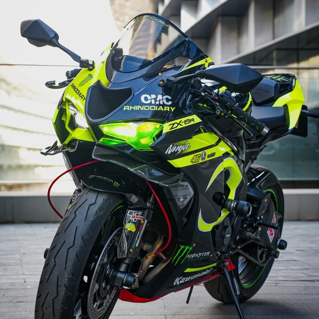 エアロスポーク 2024 Front Aerodynamic Wing Carbon Fiber Pattern Motorcycle Front