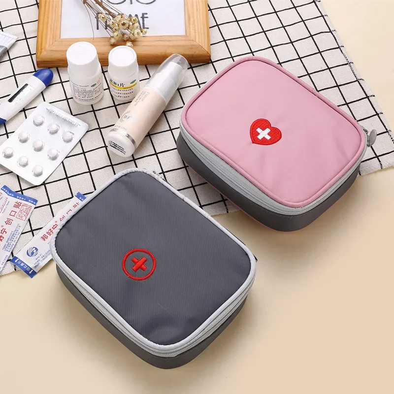 Compact Travel First Aid Kit Bag - Portable Emergency Medicine Organizer