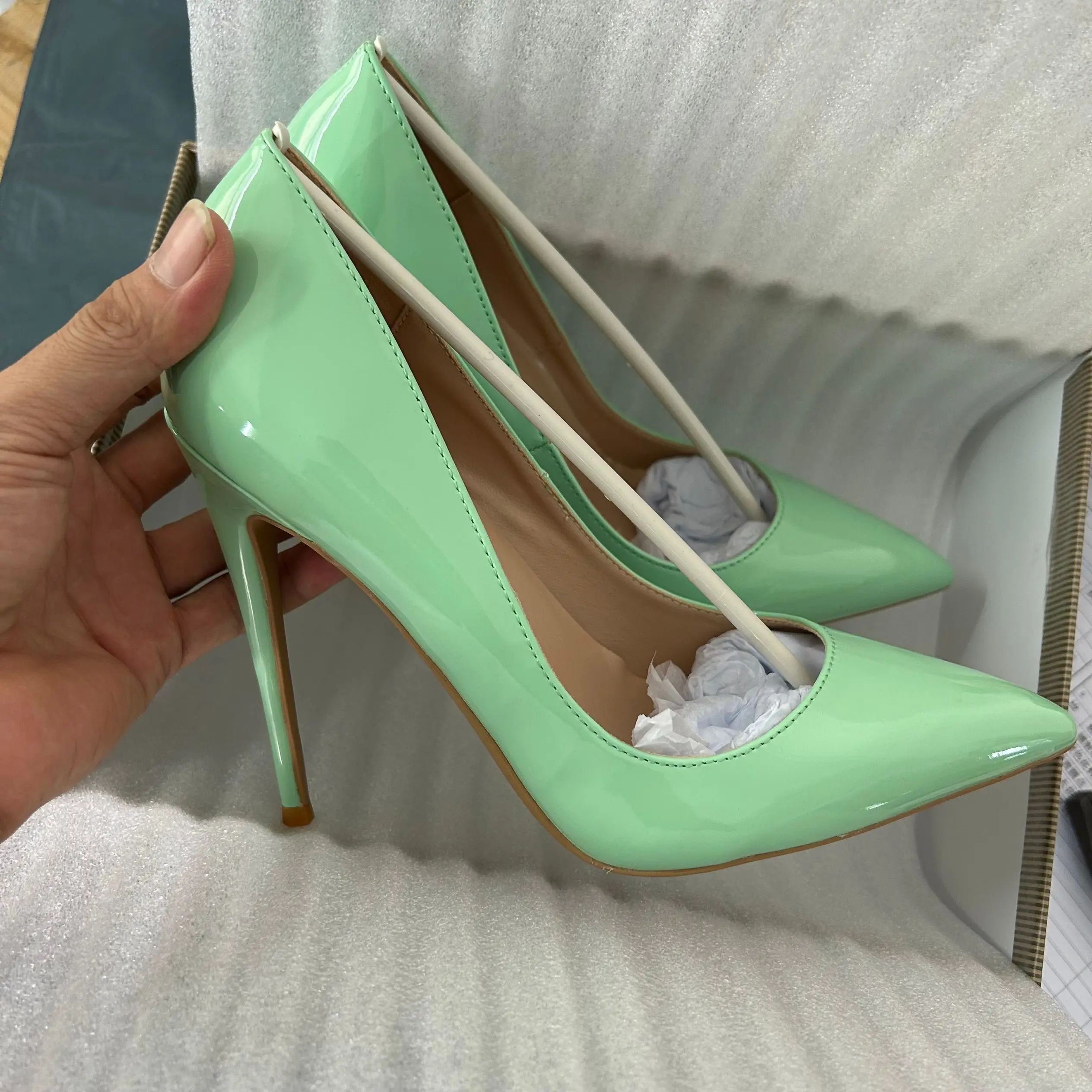 Tacones Zapatilla Color Menta Lola Jimenez Zapatos Fiesta Verde