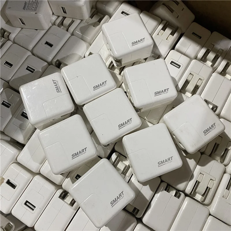 

Универсальная Быстрая зарядка 5 в 2 А