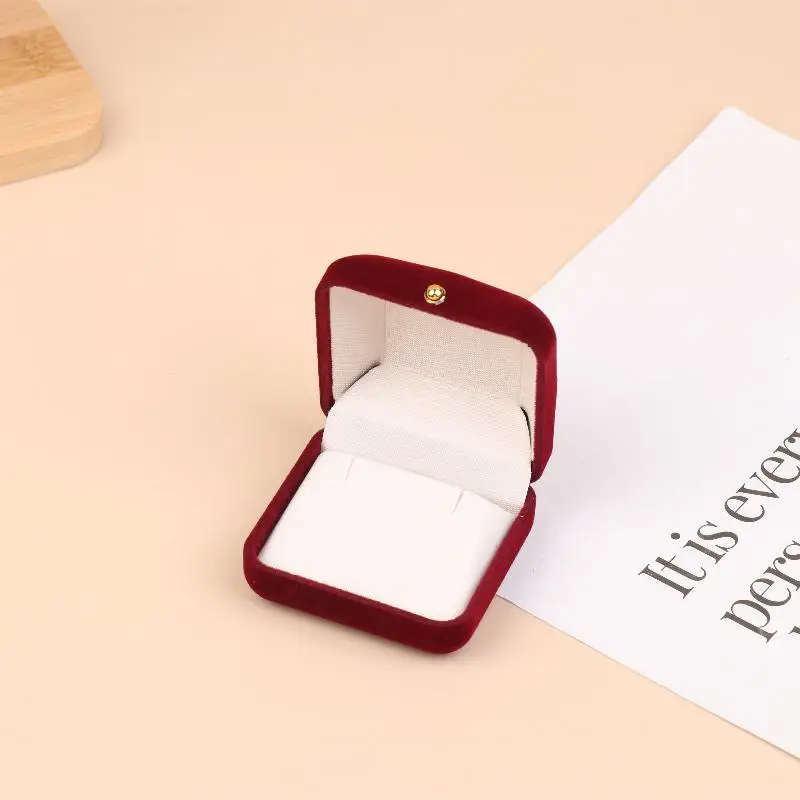 ●1PCS Flocking Gold Buckle Jewelry Box Pendant Ring Necklace Earring Bracelet Display Storage Box Luxury Feelings Packaging Box
