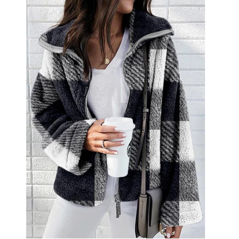  New Fashion Streetwear Zipper Women Jacket Autumn Winter Casual Stitching Plaid Coat Retro Lapel Fluffy Cardigan Pocket Top