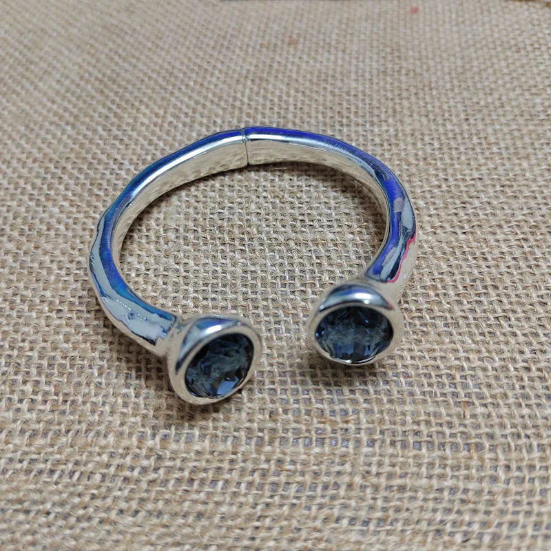 

Hot Selling New European and American Original Fashion Electroplated 925 Silver Blue Gem Bracelet Women's Jewelry Gift