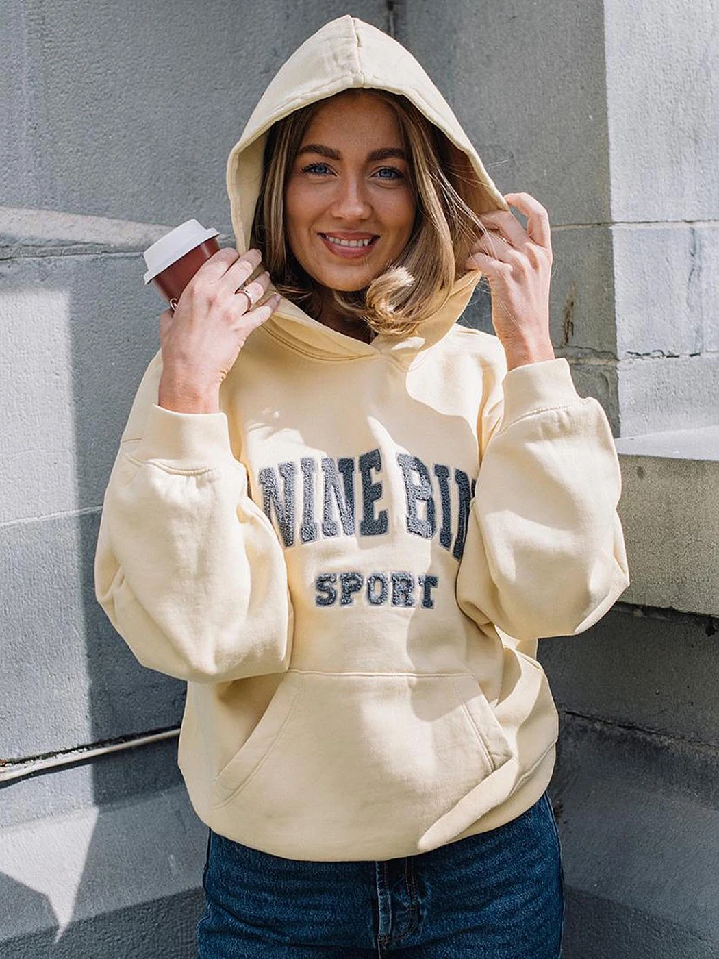 

Velvet Embroidery Sweatshirt Women 2023 Autumn Winter Loose Sweatshirt Hoodies Female Fashion Hooded Pullovers Sweatshirts Tops