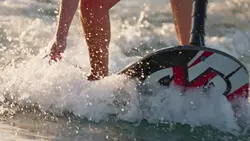 Бензиновая доска для серфинга