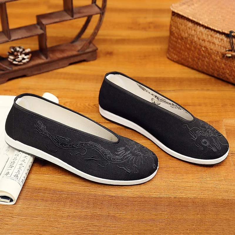 Vintage Chinese Kung Fu Shoes Old Beijing Breathable Embroidery Retro Mens Casual Shoes Yellow Black Dragon Chinese Flats