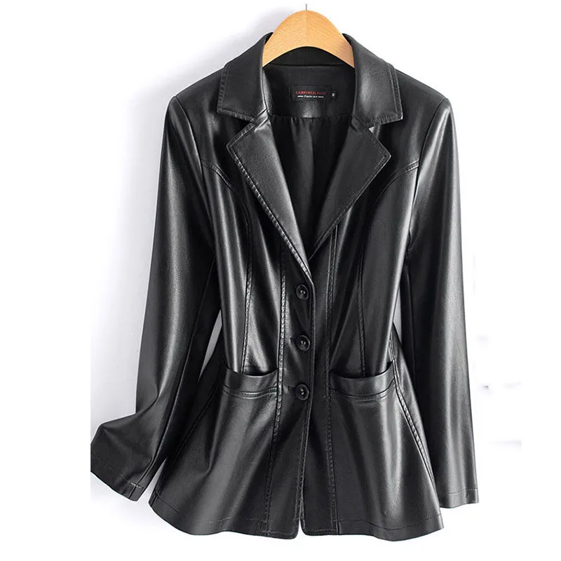 Vestes en peau de mouton pour femmes, manteaux courts décontractés en cuir véritable, manches longues, boutons couverts, taille élastique, nouvelle collection 2025