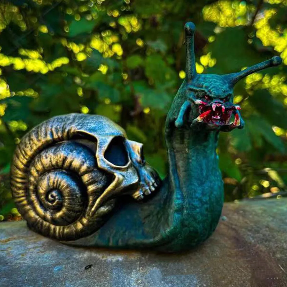 

Halloween Snail Skull Statue Resin Snails Sculpture Figurine Ornament for Home Festival Holiday Party Garden Patio Crafts Decor