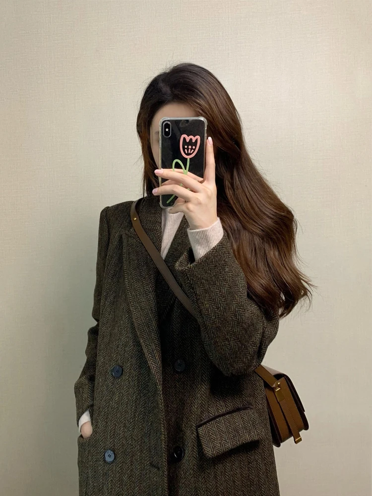 

Fashionable Woolen Coat for Women in Autumn and Winter, High-end Felt Woolen Coat, New Thickened and Trendy Hepburn Style